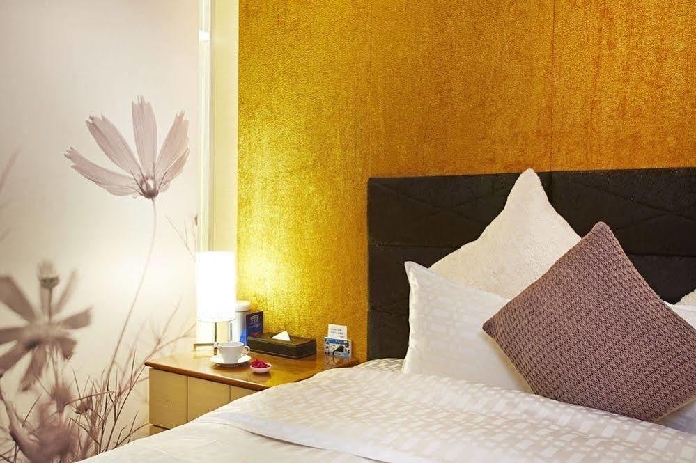 Prague Spring Boutique Motel Liujia Екстер'єр фото